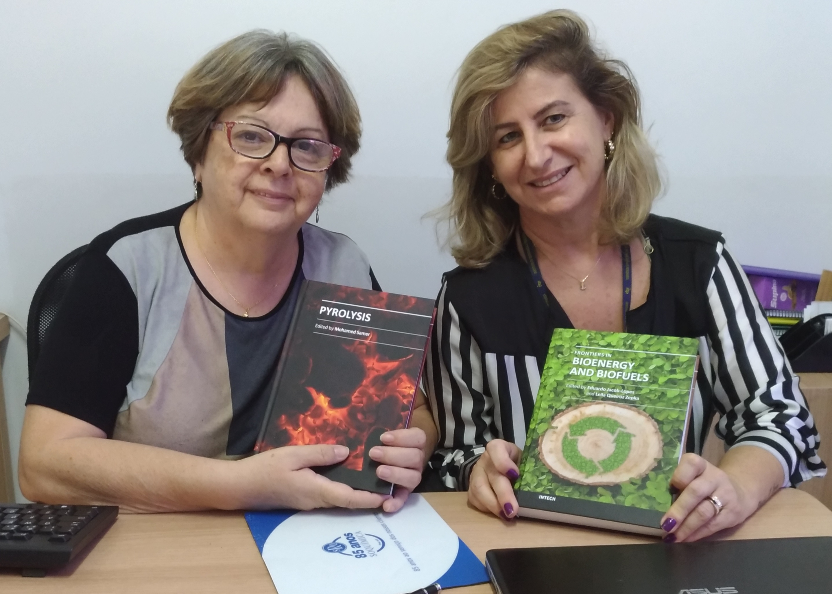 [:pt]Professoras e aluno do PBI estão em livros internacionais[:]