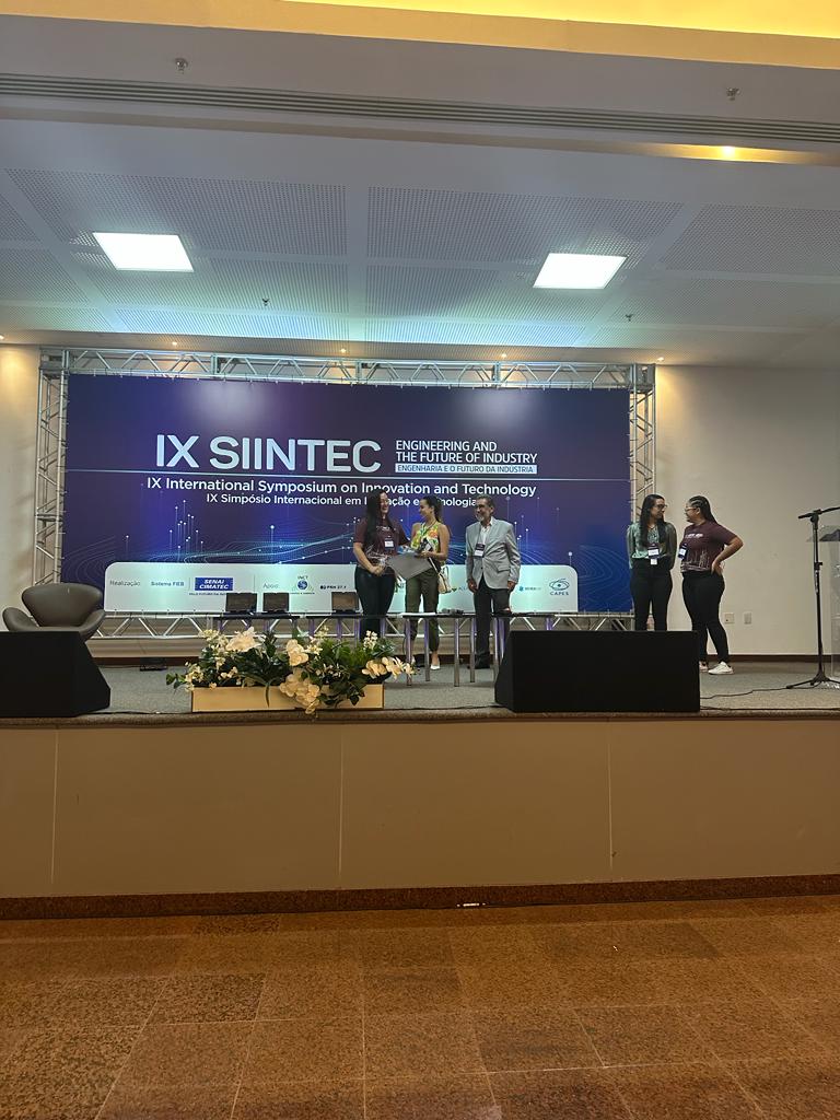 Doutoranda do PBI se destaca com pesquisa premiada no 9º Simpósio Internacional de Inovação e Tecnologia