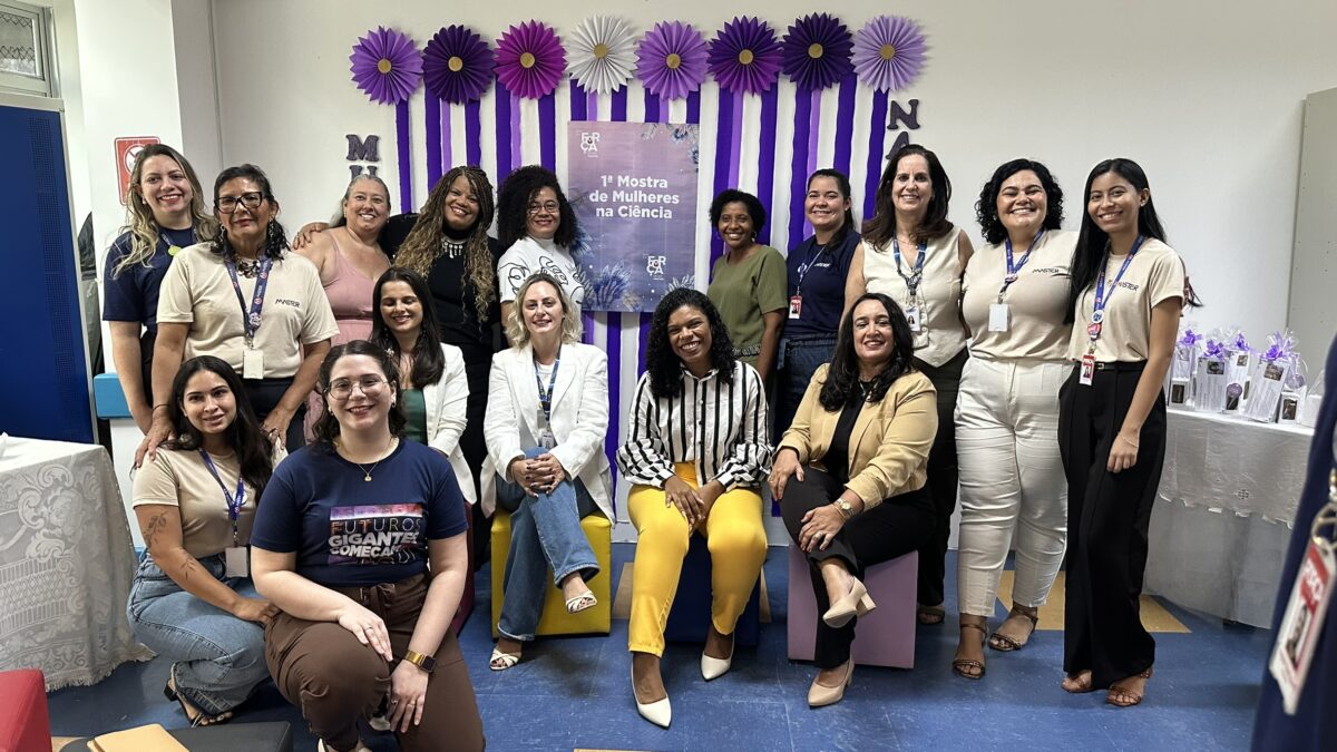 Professoras da Unit participam da Mostra de Mulheres na Ciência no Colégio Master