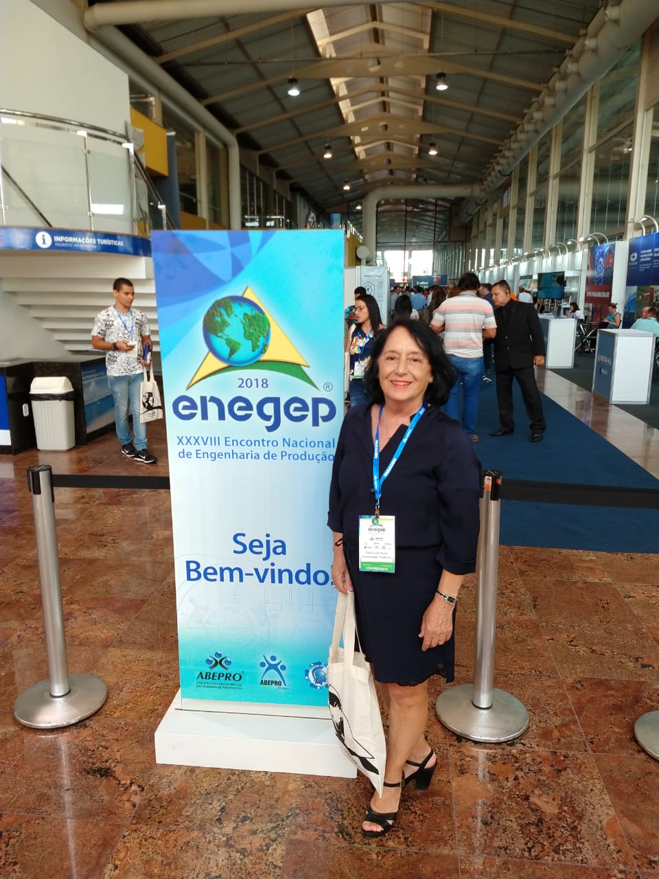 [:pt]Professora do PEP participa do ENEGEP.[:]