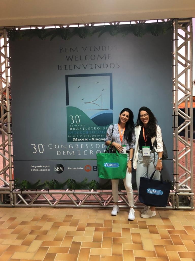 Discentes do PEP participam do 30º Congresso Brasileiro de Microbiologia em Maceió/AL