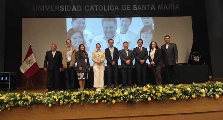 [:pt]Pesquisadores do PEP participam de conferência no Peru[:]