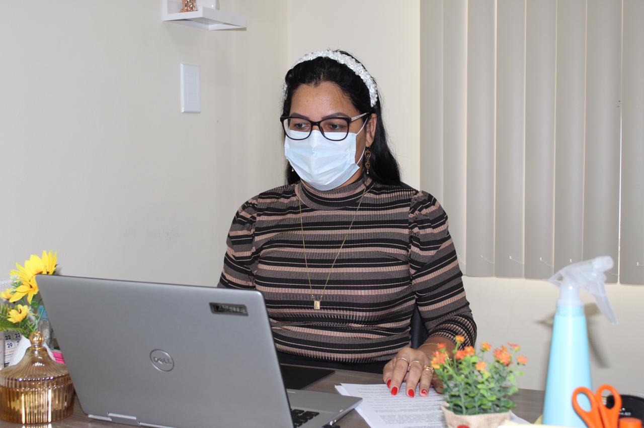 QUALIFICAÇÃO DE DISSERTAÇÃO: Geraldine Leal Martins Almeida